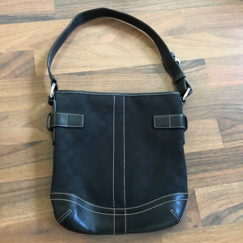 Coach Handbag - Picture 2 of 4